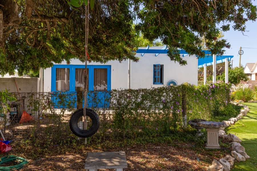 4 Bedroom Property for Sale in Velddrif Western Cape